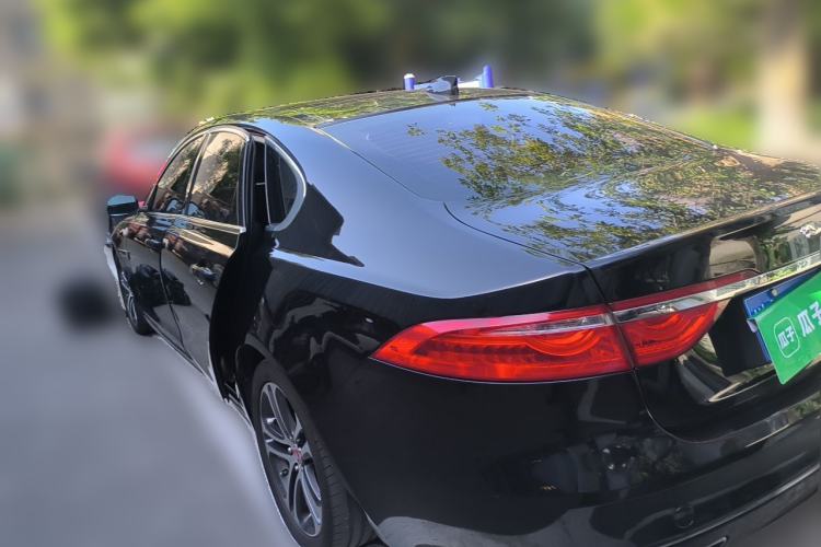 Used Jaguar XFL 2018 XFL 2.0T 250 PS Premium Edition Rear Left 45 Deg