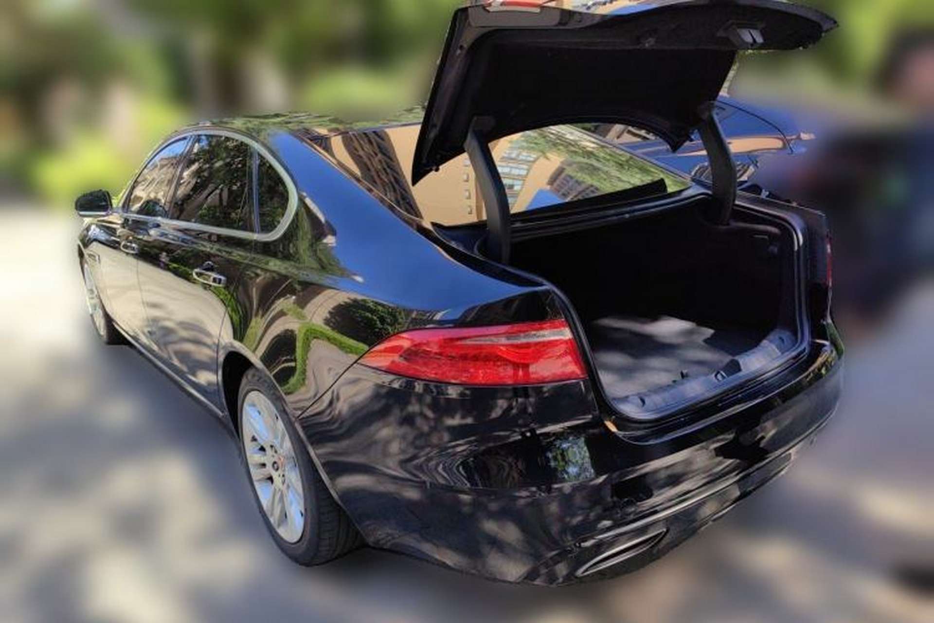 Used Jaguar XFL 2018 XFL 2.0T 250 PS Luxury Edition Rear Left 45 Deg