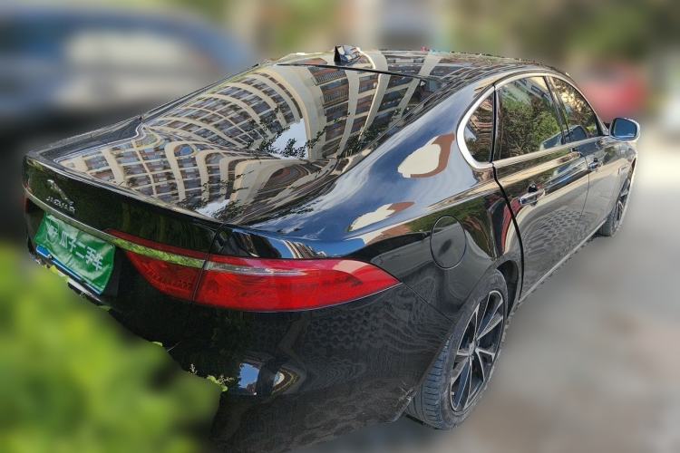 Used Jaguar XFL 2018 XFL 2.0T 250 PS Luxury Edition Rear Right 45 Deg