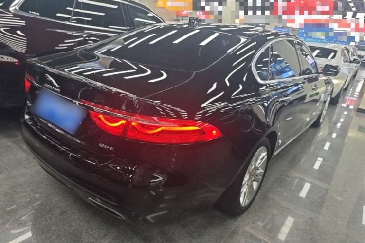 Used Jaguar XFL 2018 XFL 2.0T 250 PS Luxury Edition Rear Right 45 Deg