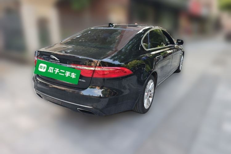 Used Jaguar XFL 2018 XFL 2.0T 250 PS Luxury Edition Rear Right 45 Deg