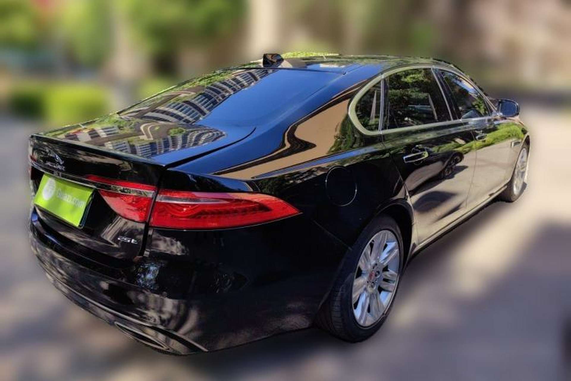 Used Jaguar XFL 2018 XFL 2.0T 250 PS Luxury Edition Rear Right 45 Deg