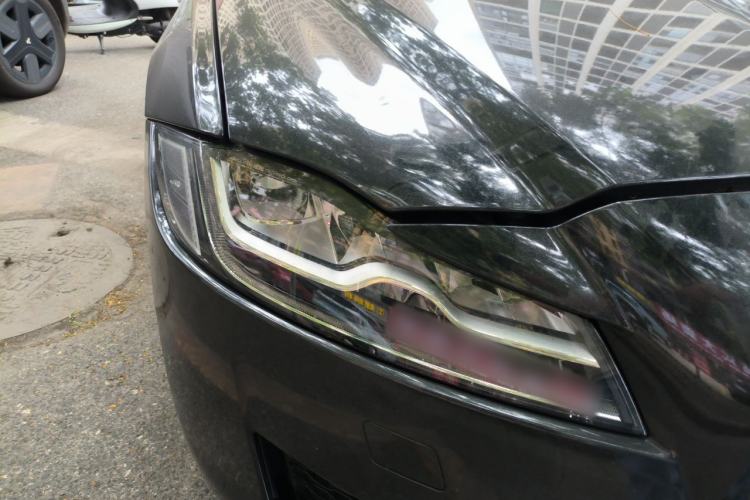 Used Jaguar XFL 2018 XFL 2.0T 250 PS Luxury Edition Right Front Headlight