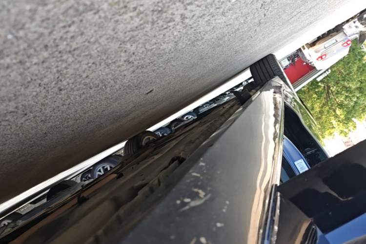 Used Jaguar XFL 2018 XFL 2.0T 250 PS Premium Edition Right Side Sill