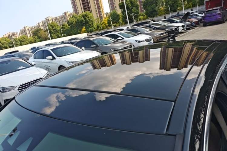 Used Jaguar XFL 2018 XFL 2.0T 250 PS Premium Edition Roof