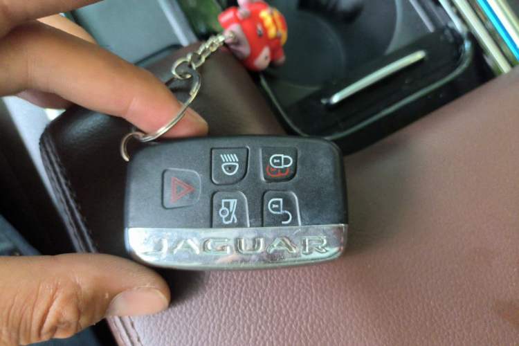 Used Jaguar XFL 2018 XFL 2.0T 250 PS Luxury Edition Vehicle Key