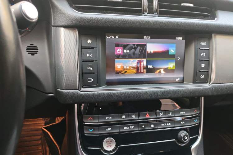 Used Jaguar XFL 2018 XFL 2.0T 200PS Elite Edition Audio And AC Panel
