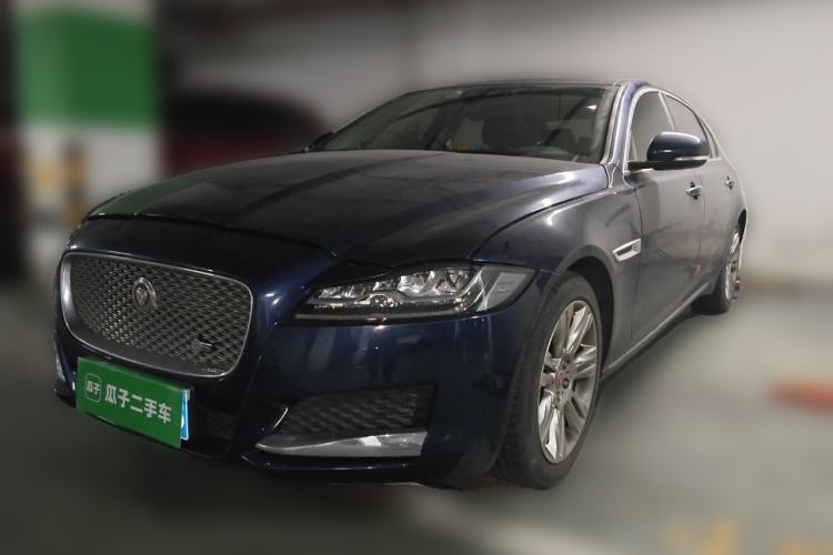 Used Jaguar XFL 2018 XFL 2.0T 250 PS Luxury Edition Guazi used car, China used car export, Used car for sale, Used cars, Cheapest cars for sale