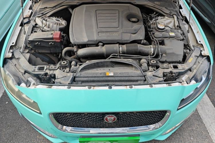 Used Jaguar XFL 2018 XFL 2.0T 200PS Elite Edition Engine Bay