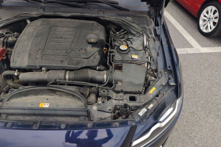 Used Jaguar XFL 2018 XFL 2.0T 200PS Elite Edition Engine Bay Left