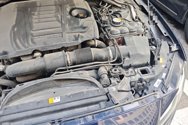 Used Jaguar XFL 2018 XFL 2.0T 200PS Elite Edition Engine Bay Left
