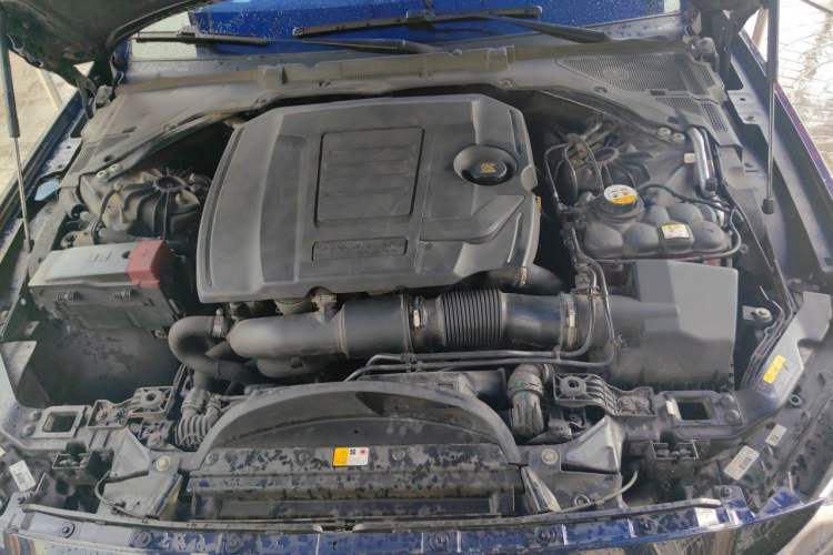 Used Jaguar XFL 2018 XFL 2.0T 250 PS Luxury Edition Engine Bay