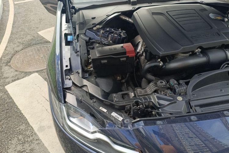 Used Jaguar XFL 2018 XFL 2.0T 250 PS Luxury Edition Engine Bay Right