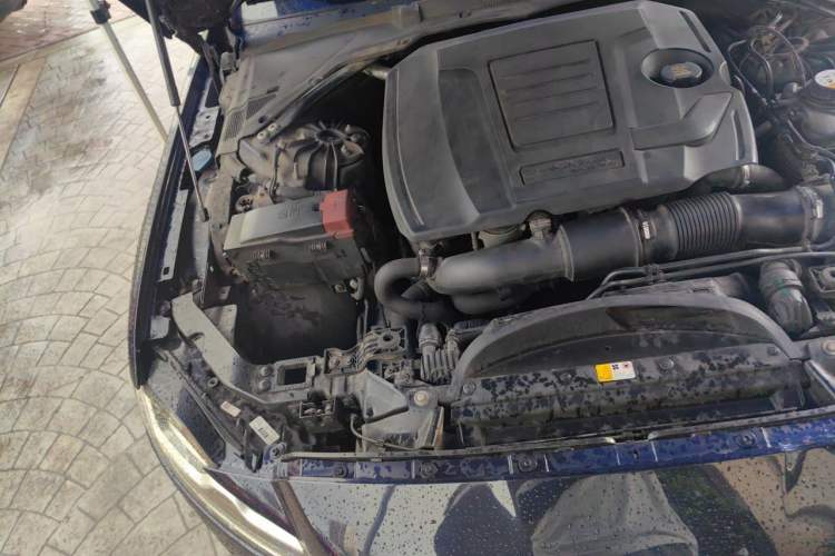 Used Jaguar XFL 2018 XFL 2.0T 250 PS Luxury Edition Engine Bay Right