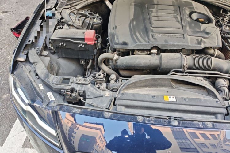 Used Jaguar XFL 2018 XFL 2.0T 200PS Elite Edition Engine Bay Right
