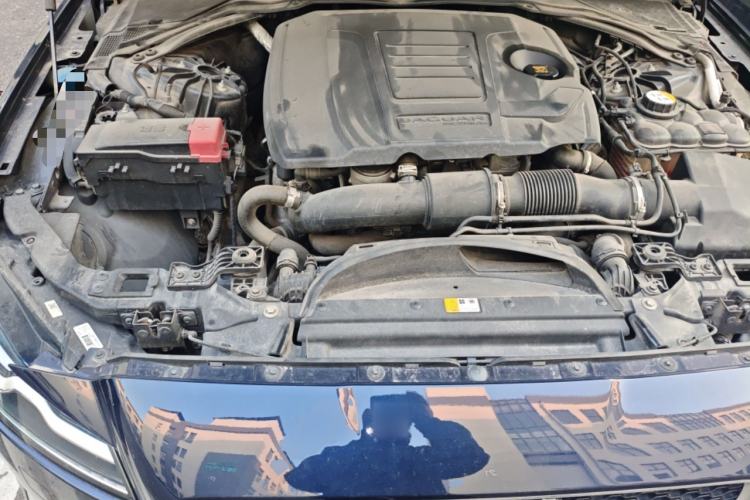 Used Jaguar XFL 2018 XFL 2.0T 200PS Elite Edition Engine Bay