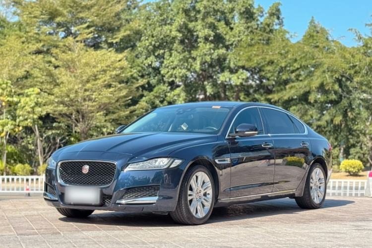 Used Jaguar XFL 2018 XFL 2.0T 250 PS Luxury Edition Exterior 3