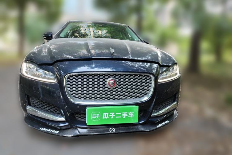 Used Jaguar XFL 2018 XFL 2.0T 250 PS Premium Edition Front