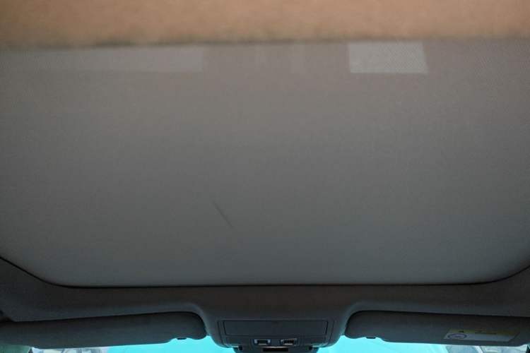 Used Jaguar XFL 2018 XFL 2.0T 200PS Elite Edition Headliner