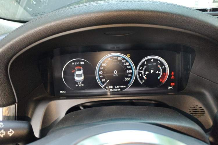 Used Jaguar XFL 2018 XFL 2.0T 250 PS Premium Edition Instrument Cluster