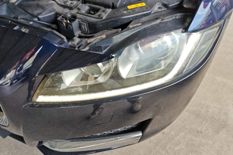 Used Jaguar XFL 2018 XFL 2.0T 200PS Elite Edition Left Front Headlight
