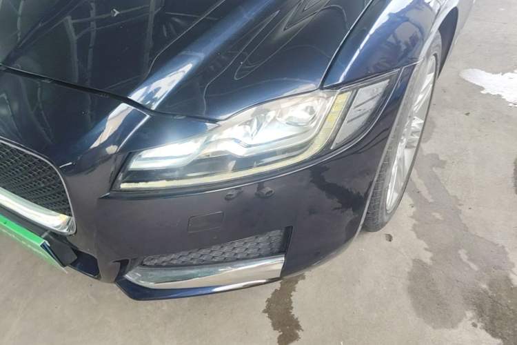 Used Jaguar XFL 2018 XFL 2.0T 250 PS Luxury Edition Left Front Headlight