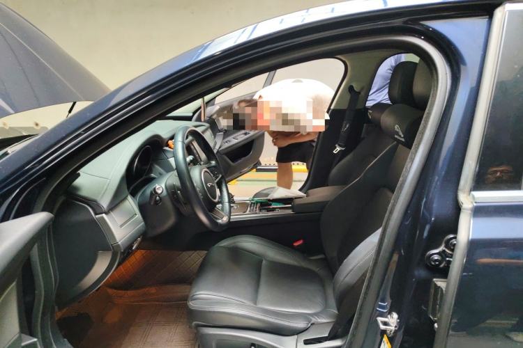 Used Jaguar XFL 2018 XFL 2.0T 200PS Elite Edition Left Front Seat