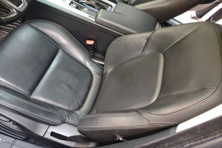 Used Jaguar XFL 2018 XFL 2.0T 200PS Elite Edition Left Front Seat