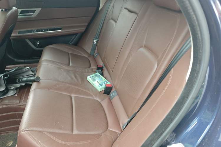Used Jaguar XFL 2018 XFL 2.0T 250 PS Luxury Edition Left Rear Seat