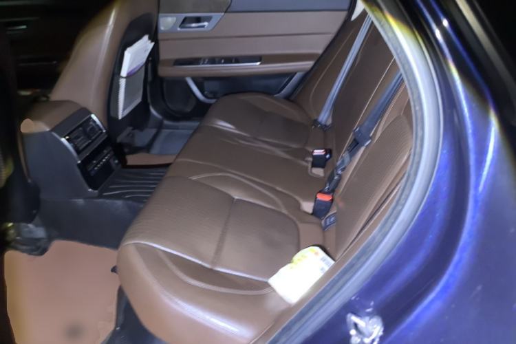 Used Jaguar XFL 2018 XFL 2.0T 250 PS Luxury Edition Left Rear Seat