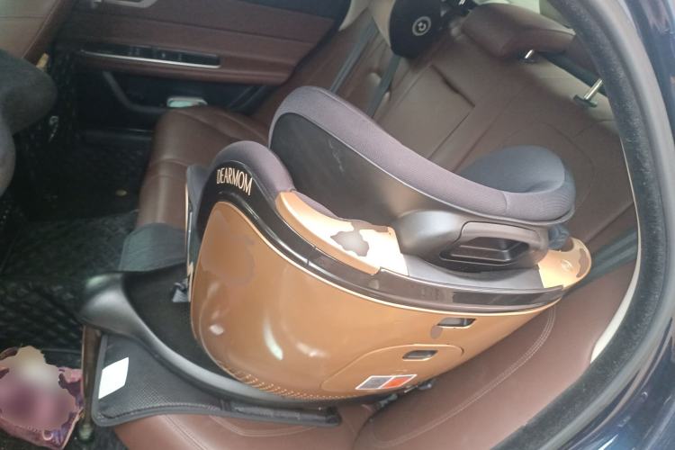 Used Jaguar XFL 2018 XFL 2.0T 250 PS Luxury Edition Left Rear Seat