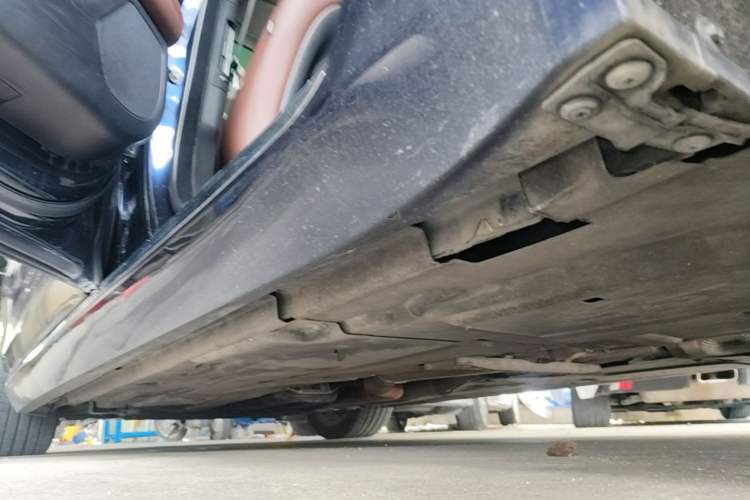 Used Jaguar XFL 2018 XFL 2.0T 250 PS Luxury Edition Left Side Sill