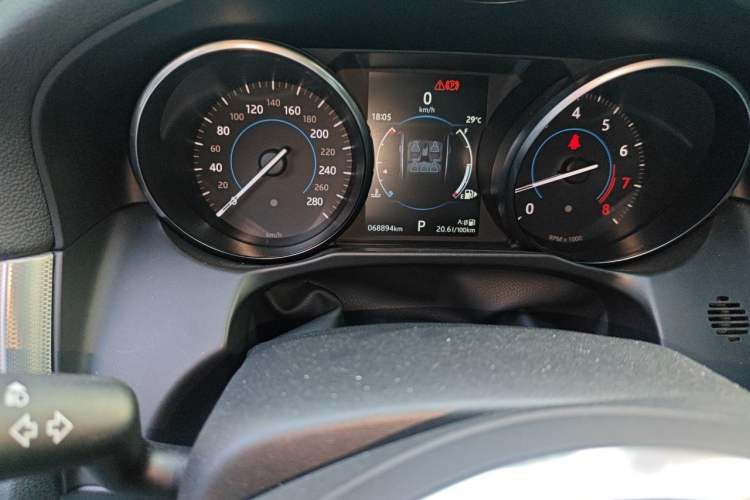 Used Jaguar XFL 2018 XFL 2.0T 200PS Elite Edition Odometer Close Up
