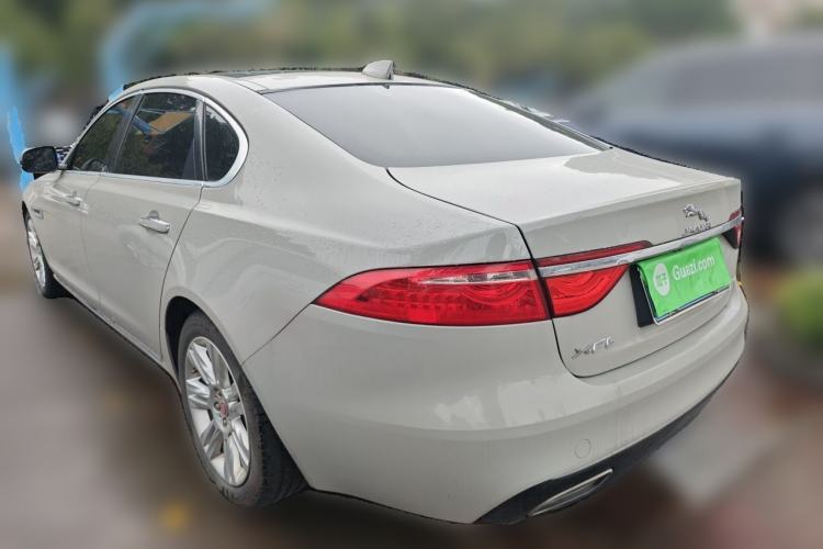 Used Jaguar XFL 2018 XFL 2.0T 250 PS Luxury Edition Rear Left 45 Deg