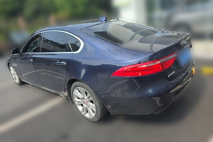 Used Jaguar XFL 2018 XFL 2.0T 250 PS Premium Edition Rear Left 45 Deg