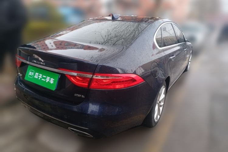 Used Jaguar XFL 2018 XFL 2.0T 250 PS Luxury Edition Rear Right 45 Deg