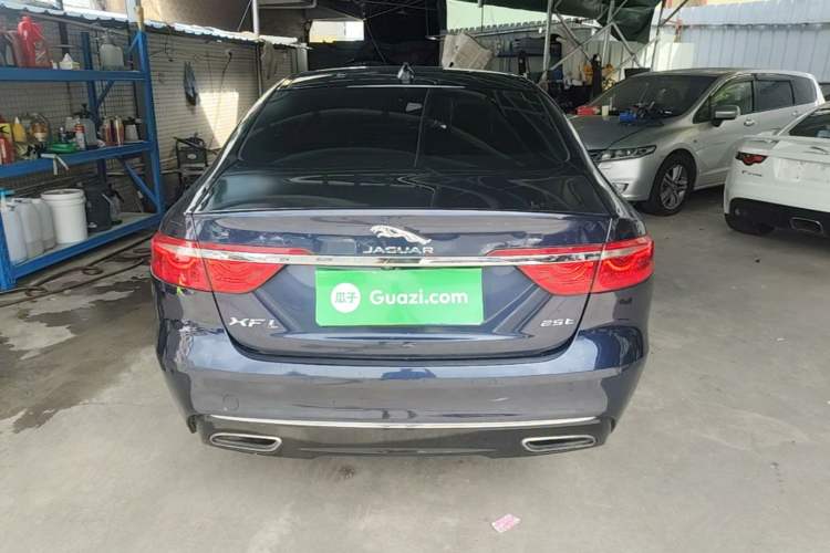 Used Jaguar XFL 2018 XFL 2.0T 250 PS Luxury Edition Rear