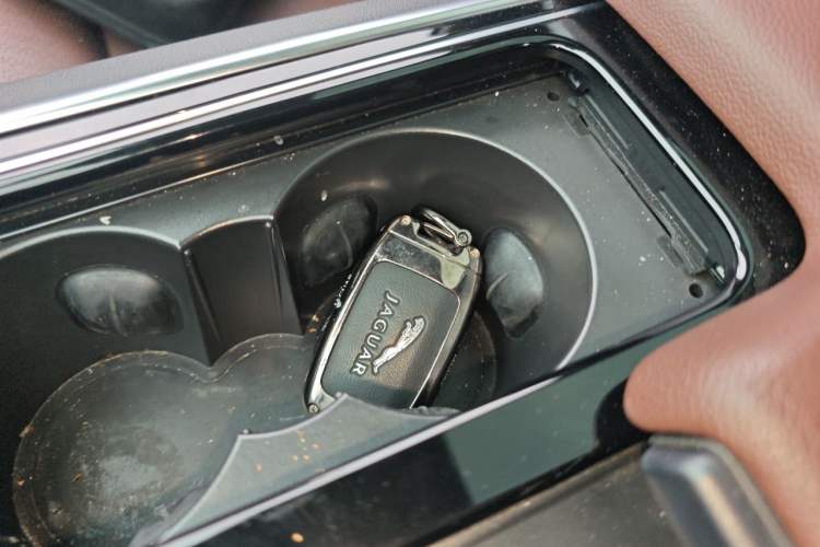 Used Jaguar XFL 2018 XFL 2.0T 250 PS Luxury Edition Vehicle Key