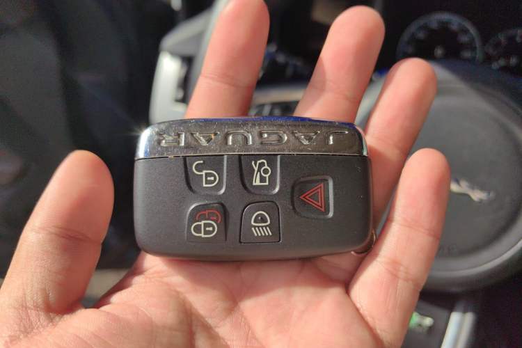 Used Jaguar XFL 2018 XFL 2.0T 250 PS Luxury Edition Vehicle Key