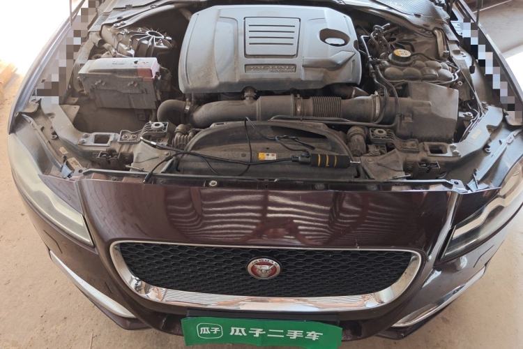 Used Jaguar XFL 2018 XFL 2.0T 250 PS Luxury Edition Engine Bay