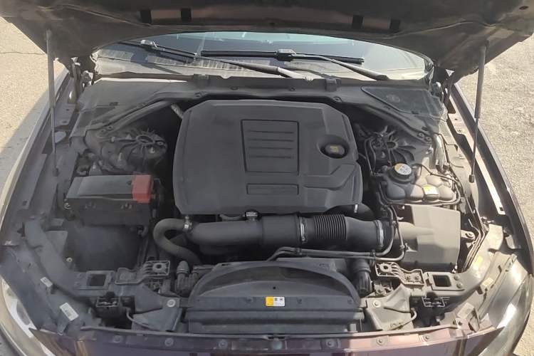 Used Jaguar XFL 2018 XFL 2.0T 200PS Elite Edition Engine Bay