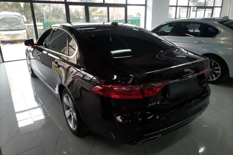 Used Jaguar XFL 2018 XFL 2.0T 200PS Elite Edition Exterior 2
