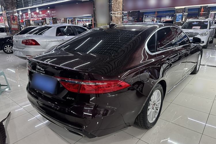 Used Jaguar XFL 2018 XFL 2.0T 200PS Luxury Edition Exterior 5