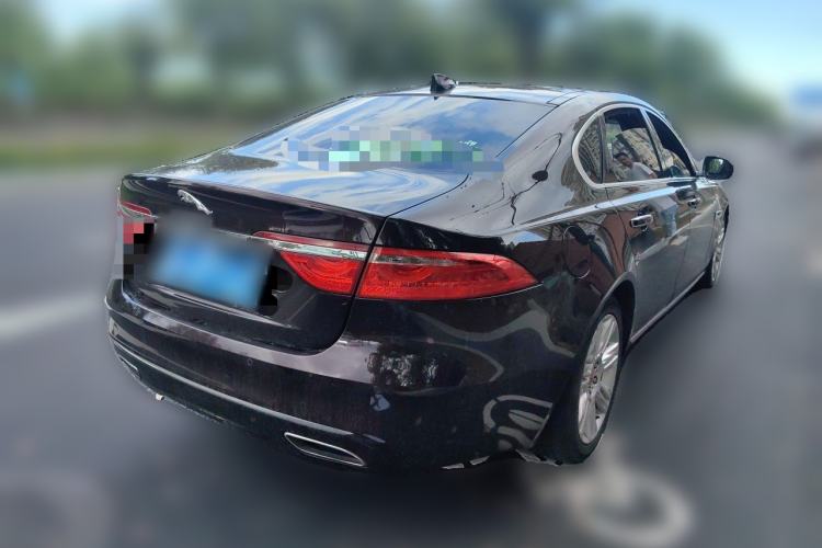 Used Jaguar XFL 2018 XFL 2.0T 250 PS Premium Edition Exterior 5