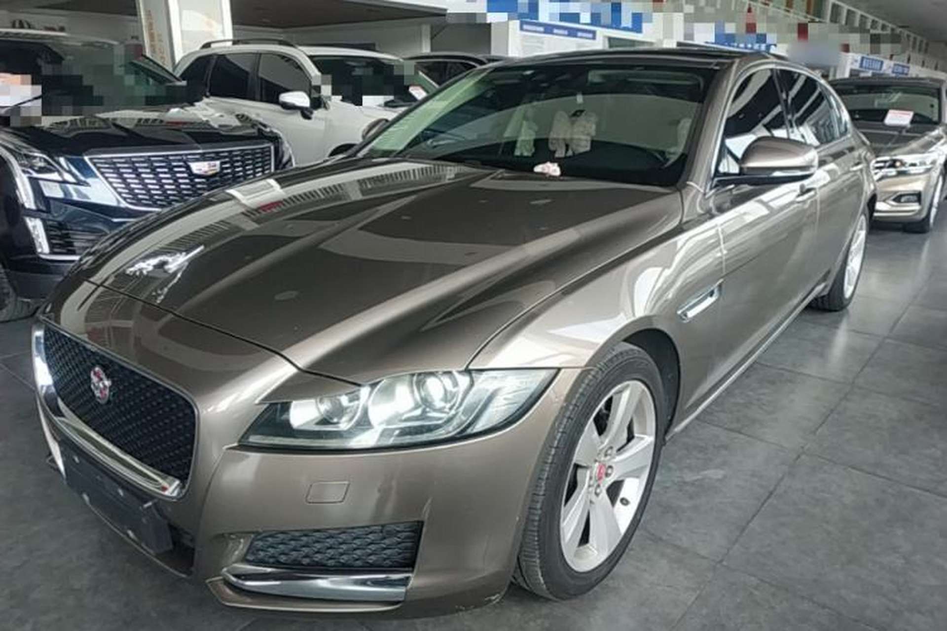 Used Jaguar XFL 2018 XFL 2.0T 200PS Elite Edition Front Left 45 Deg