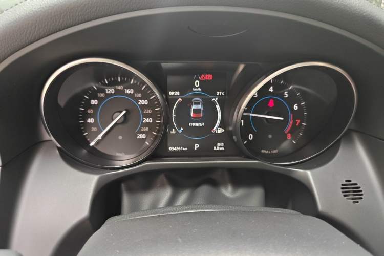 Used Jaguar XFL 2018 XFL 2.0T 200PS Elite Edition Instrument Cluster
