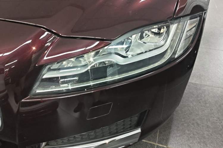 Used Jaguar XFL 2018 XFL 2.0T 250 PS Luxury Edition Left Front Headlight