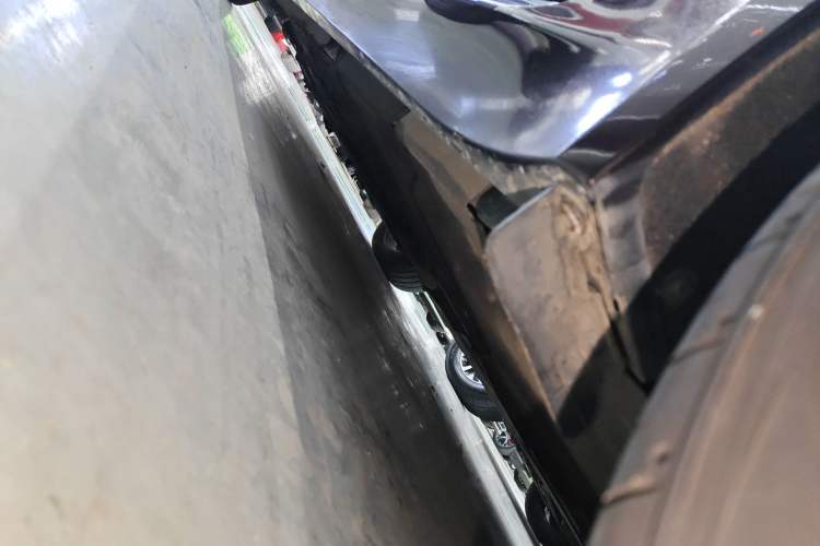 Used Jaguar XFL 2018 XFL 2.0T 250 PS Luxury Edition Left Side Sill