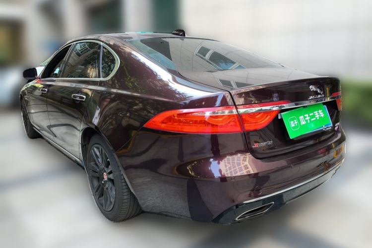 Used Jaguar XFL 2018 XFL 2.0T 250 PS Luxury Edition Rear Left 45 Deg