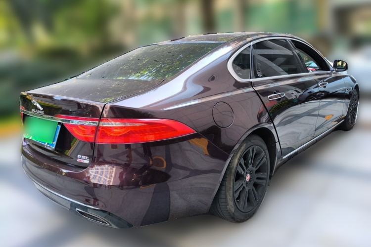 Used Jaguar XFL 2018 XFL 2.0T 250 PS Luxury Edition Rear Right 45 Deg